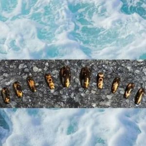 Golden Magick Press on Nails